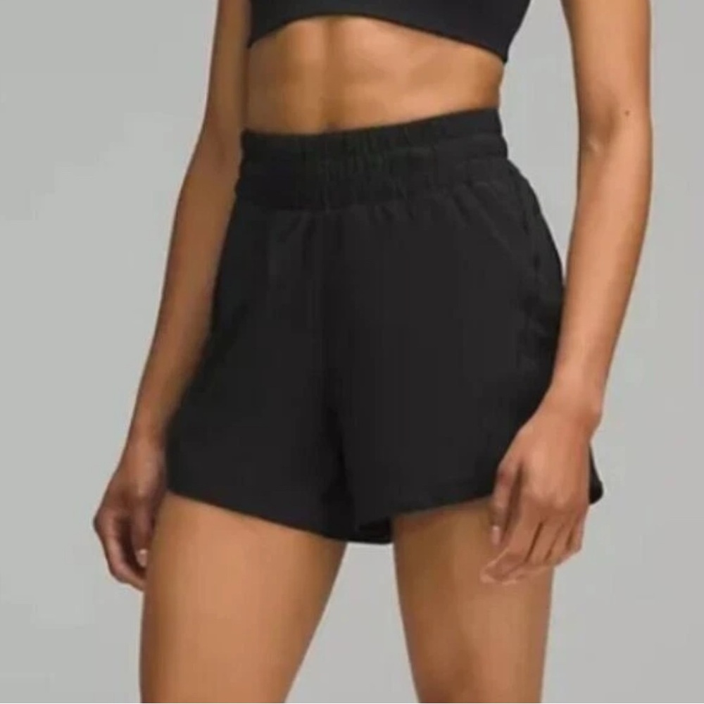 EUC Lululemon Track That Mid-Rise Lined Short 5" Black Size 2